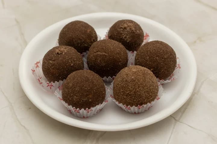 Ragi Laddu