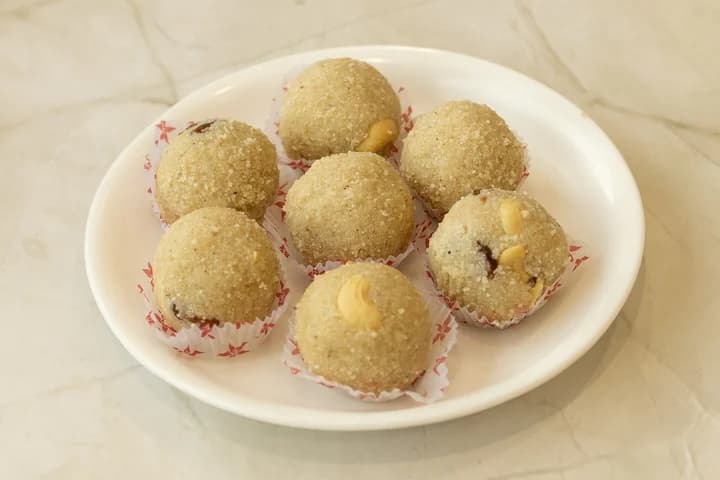 Rava Laddu